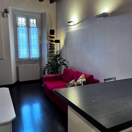 Sandra Flexyrent Wifi Charming Apt In Ticinese Milano Dış mekan fotoğraf